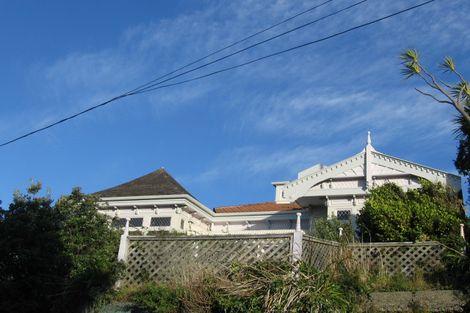 Photo of property in 11 Palliser Road, Roseneath, Wellington, 6011