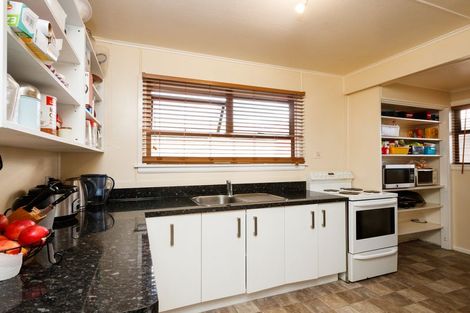Photo of property in 5 Strathmore Place, Awapuni, Palmerston North, 4412