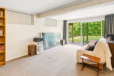 Photo of property in 36 Lynda Avenue, Paparangi, Wellington, 6037