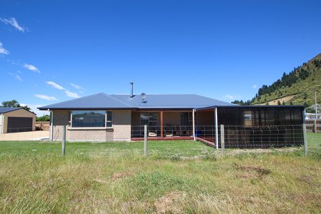 Photo of property in 74 Gordon Street, Kurow, 9435