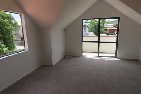 Photo of property in 9 Hamlin Road, Mount Wellington, Auckland, 1060