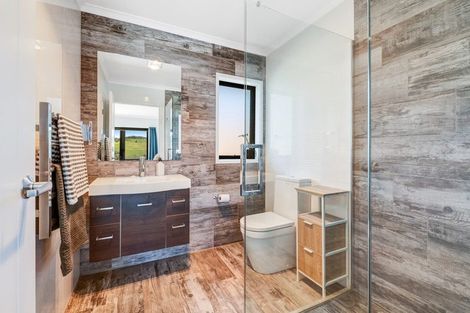 Photo of property in 883 Haruru Road, Wainui, Kaukapakapa, 0873