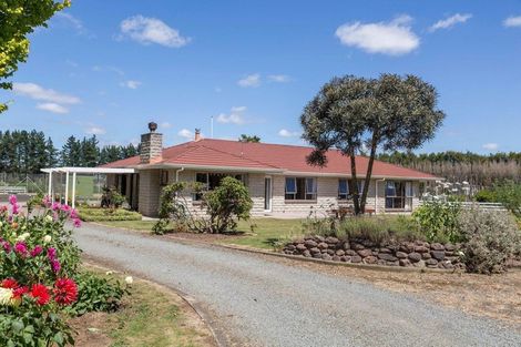 Photo of property in 47 Laws Road, Dannevirke, 4972