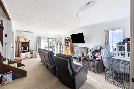 Photo of property in 22 Waitere Street, Marton, 4710