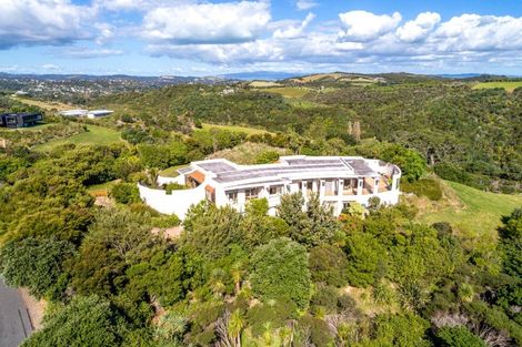 Photo of property in 110 Delamore Drive, Oneroa, Waiheke Island, 1081