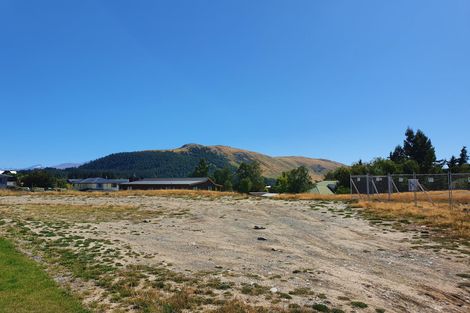 Photo of property in 9 Rodman Lane, Lake Tekapo, 7999