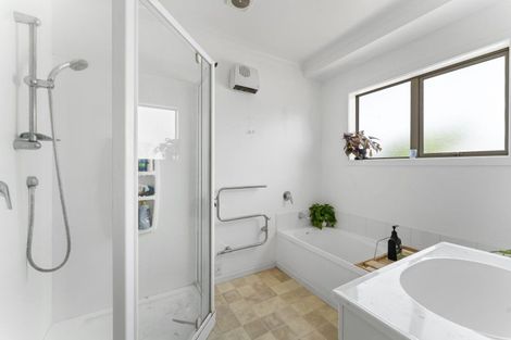 Photo of property in 10 Missy Crescent, Mount Pisa, Cromwell, 9383