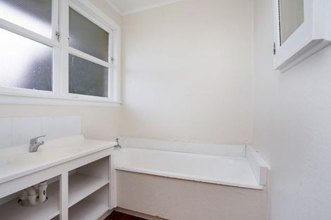 Photo of property in 38 York Street, Hamilton East, Hamilton, 3216