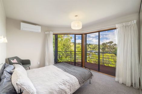 Photo of property in 12 Lucknow Place, Cashmere, Christchurch, 8022