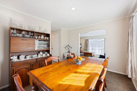 Photo of property in 1/242 Botany Road, Golflands, Auckland, 2013