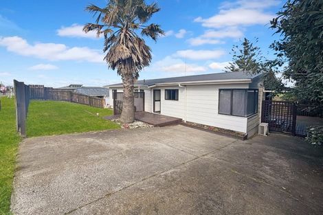 Photo of property in 176 Pukehina Parade, Pukehina, Te Puke, 3189