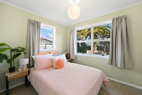 Photo of property in 19 Clematis Avenue, Pukete, Hamilton, 3200