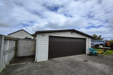 Photo of property in 103 Aviemore Drive, Highland Park, Auckland, 2010