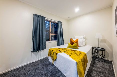 Photo of property in 1/13 Heron Place, Pakuranga Heights, Auckland, 2010