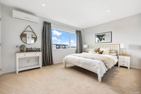 Photo of property in 87 Bordeaux Parade, Te Atatu South, Auckland, 0610