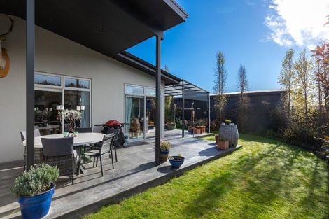 Photo of property in 233 Taylor Pass Road, Witherlea, Blenheim, 7201