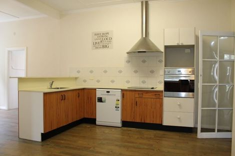 Photo of property in 44 Somerville Street, Andersons Bay, Dunedin, 9013