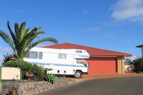 Photo of property in 60 Stephens Place, Hairini, Tauranga, 3112