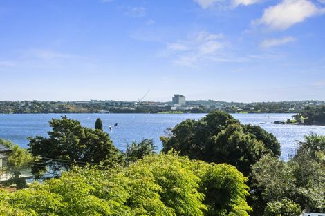 Photo of property in 314a Hurstmere Road, Takapuna, Auckland, 0622