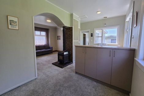Photo of property in 32 Park Street, Hokitika, 7810