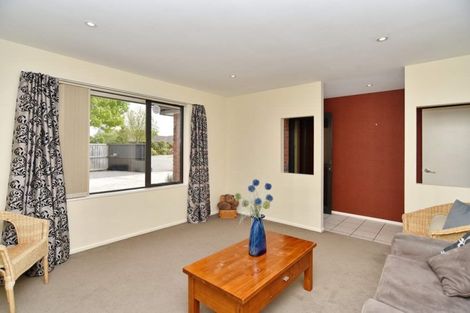 Photo of property in 12 Taunton Place, Rangiora, 7400