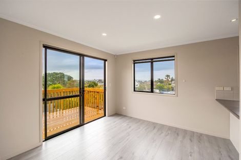 Photo of property in 20 Toroa Street, Torbay, Auckland, 0630