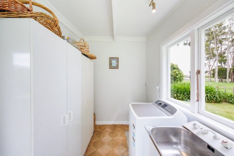 Photo of property in 11 Lawton Road, Feilding, 4775