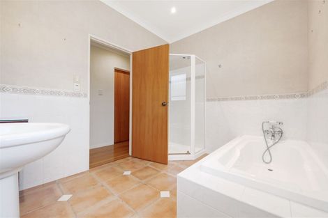 Photo of property in 36 Island View Road, Karaka, Papakura, 2580