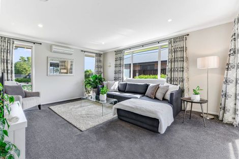 Photo of property in 46 Magellan Rise, Flagstaff, Hamilton, 3210