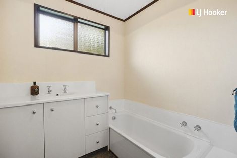 Photo of property in 93 Highcliff Road, Andersons Bay, Dunedin, 9013