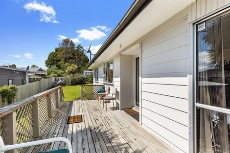 Photo of property in 4 Rako Place, Manurewa, Auckland, 2102