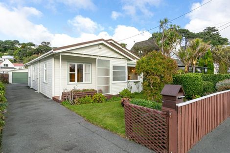 Photo of property in 52 Darlington Road, Miramar, Wellington, 6022