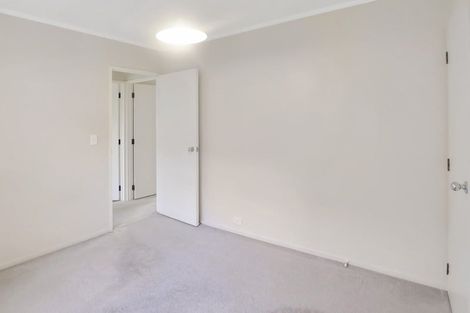 Photo of property in 1/31 Glucina Avenue, West Harbour, Auckland, 0618