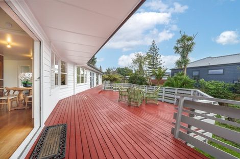 Photo of property in 22 Andrew Road, Howick, Auckland, 2010