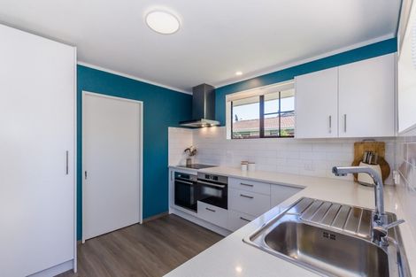 Photo of property in 45 Belvedere Avenue, Waikanae, 5036