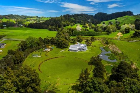 Photo of property in 1164 Weranui Road, Wainui, Silverdale, 0994