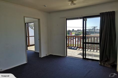 Photo of property in 6 Cedar Terrace, Stanmore Bay, Whangaparaoa, 0932