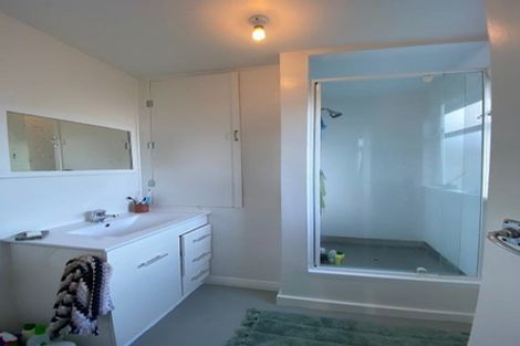 Photo of property in 25a Earls Terrace, Mount Victoria, Wellington, 6011