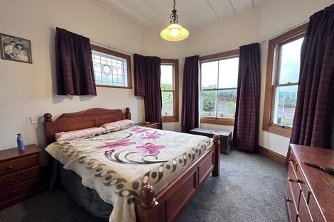 Photo of property in 56 Bellevue Way, Otaika, 0170