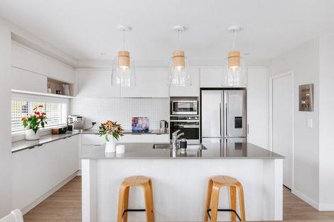 Photo of property in 74 Whakaturou Crescent, Pyes Pa, Tauranga, 3112