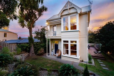 Photo of property in 14 Kilgour Street, Roslyn, Dunedin, 9010