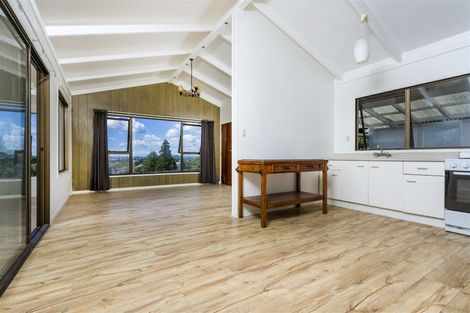 Photo of property in 3/23a Gladstone Road, Northcote, Auckland, 0627