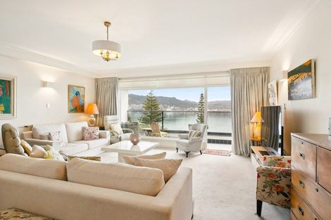 Photo of property in Broadwater Apartments, 214 Oriental Parade, Oriental Bay, Wellington, 6011