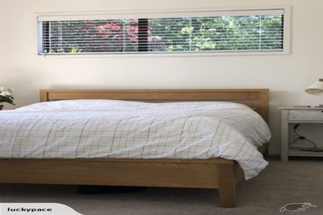 Photo of property in 2/99 Konini Road, Titirangi, Auckland, 0604