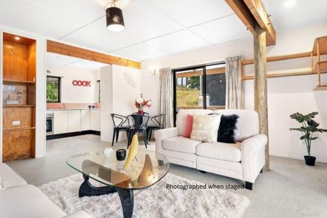 Photo of property in 32 Stillwater Crescent, Stillwater, Silverdale, 0993