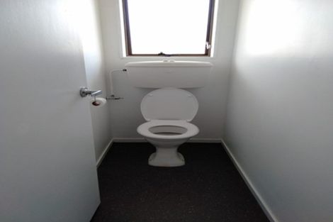 Photo of property in 4/31 Bowater Place, Manurewa, Auckland, 2102