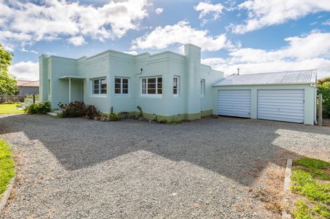 Photo of property in 53 Rhodes Street, Waimate, 7924