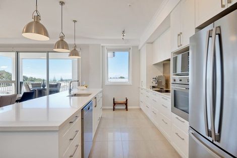 Photo of property in 119 Panorama Heights, Orewa, 0931