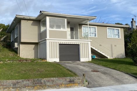 Photo of property in 86 Bell Street, Tawa, Wellington, 5028