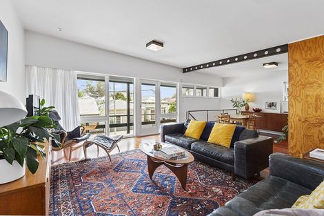 Photo of property in 31 Aro Street, Aro Valley, Wellington, 6021